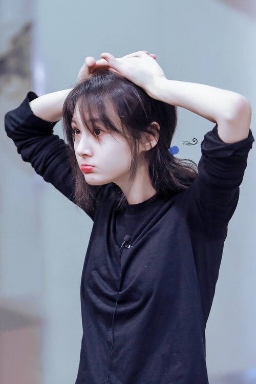 kaiyun官方网站-女子网球公开赛中国选手表现出色，晋级八强，女子网球公开赛视频